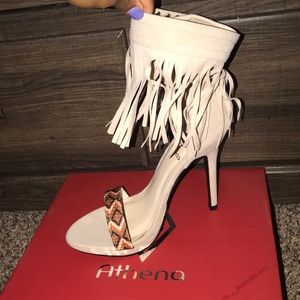 Beige summer time fine heels